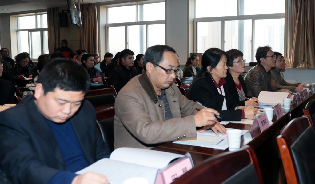 刘文青、何克祥、杜云、闫军、田昊、张彬担任评委