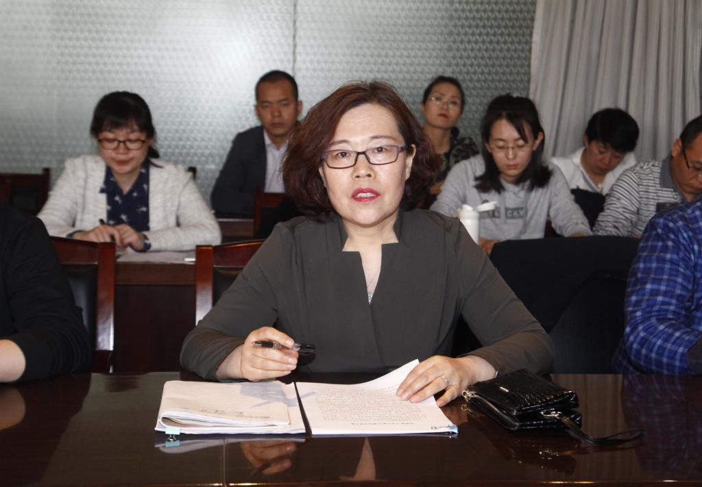 思政部部长高凤香宣读《“三备”为主题的全员练兵活动方案》