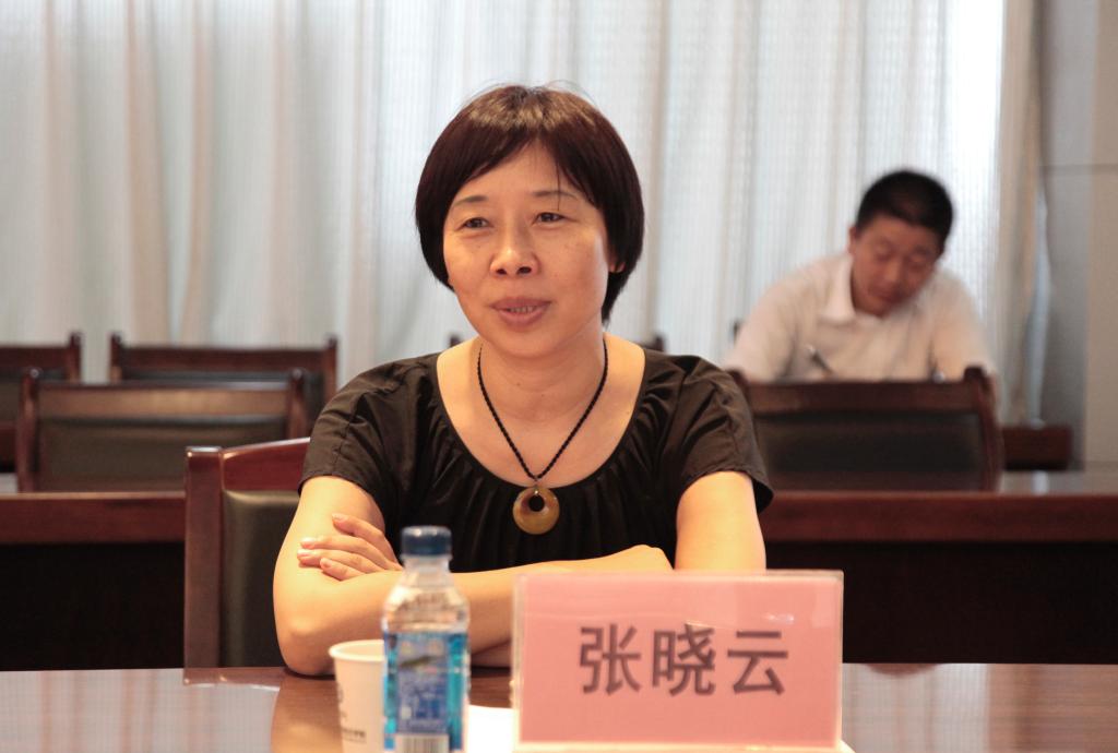 张晓云院长针对订单班人才培养方案进一步优化与欧姆龙公司进行了深入探讨