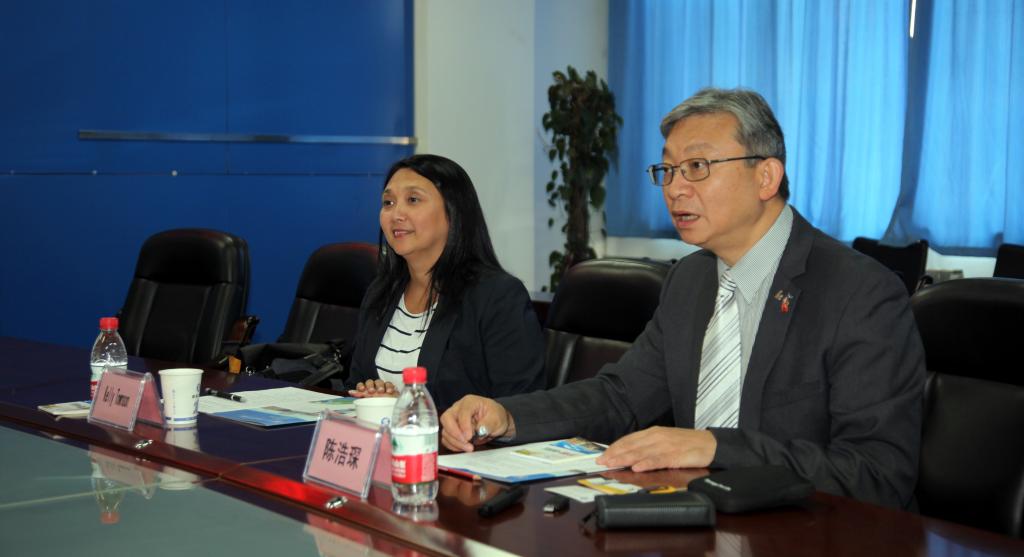 Kelly Townson女士、陈浩琛博士一行