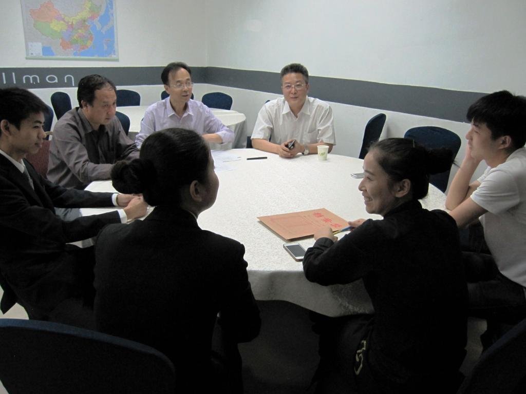 我院与西安索菲特人民大厦举行共建校外实训基地挂牌仪式